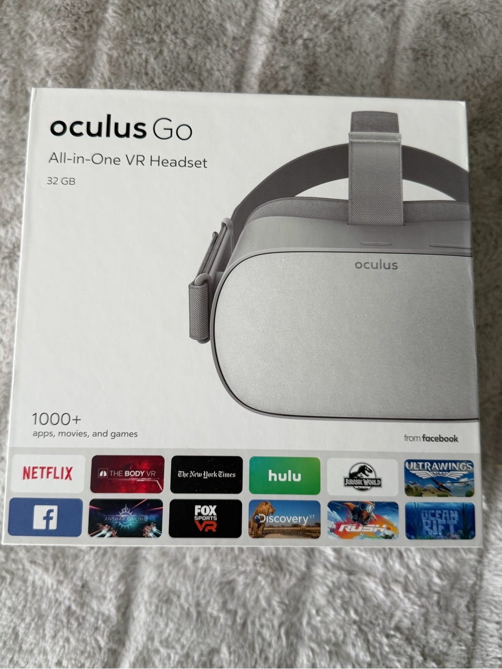 Oculus Go 32GB All-in-One VR Headset - Light Gray